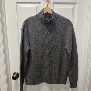 Banana Republic Gray Cable Knit Turtleneck Sweater Italian Yarn Medium Pullover